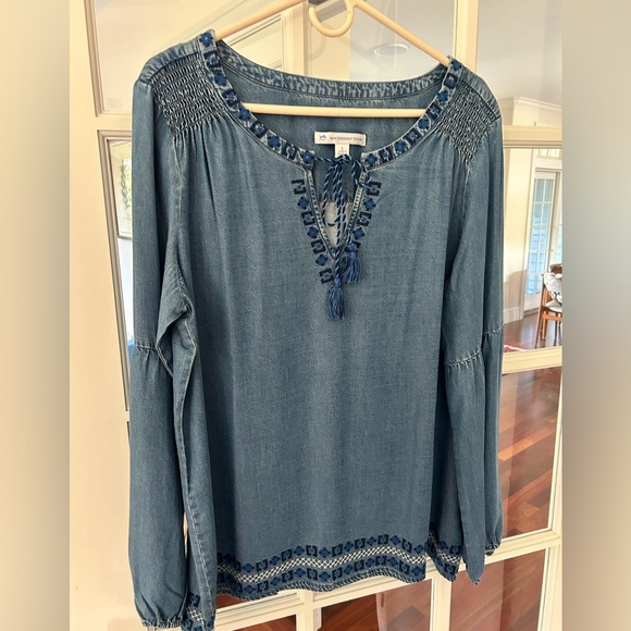 NWOT Southern Tide Chambray Denim Blue Peasant Blouse - Large - Picture 3 of 12